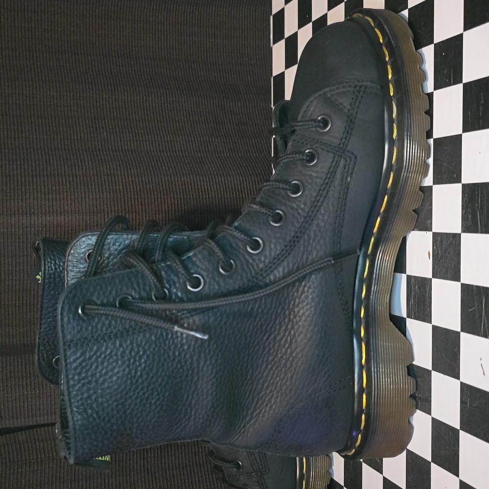 Made in England Dr Martens Boots - Picture 8 of 13